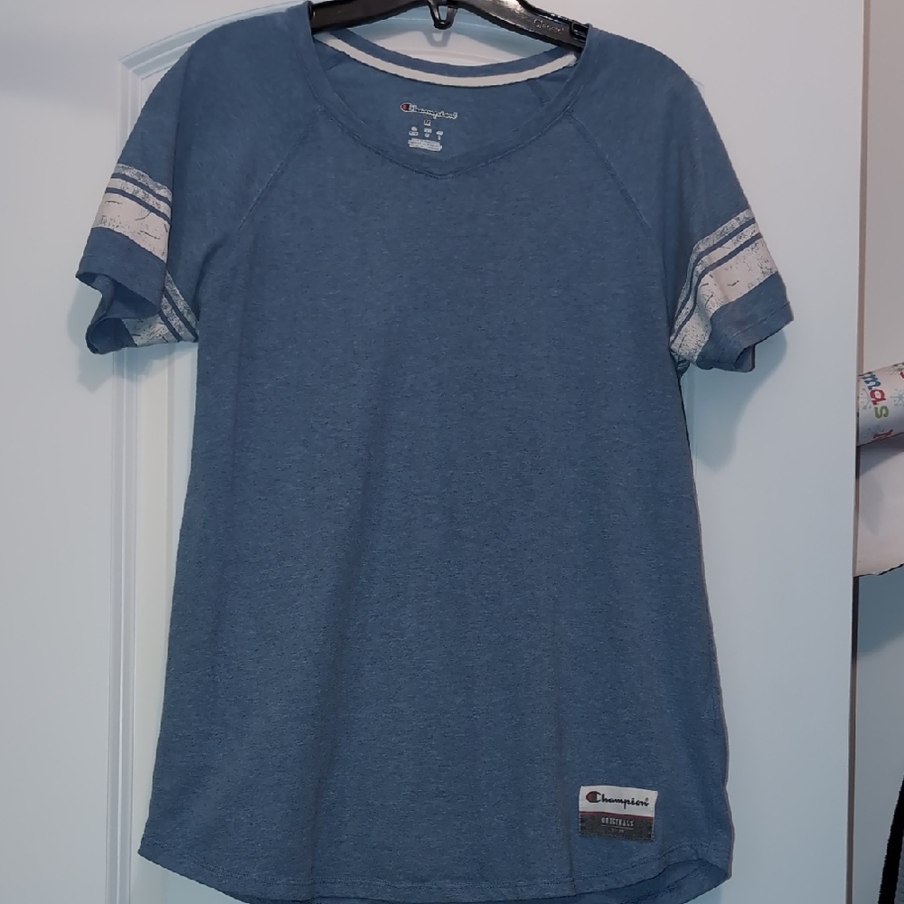 Champion Women's Tshirts Size M